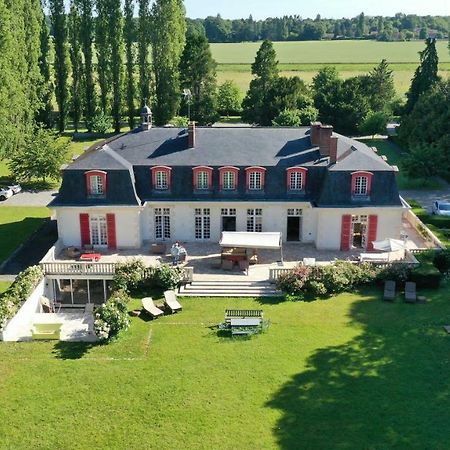 Le Domaine De Barbizon Hotel Saint-Martin-en-Biere ภายนอก รูปภาพ