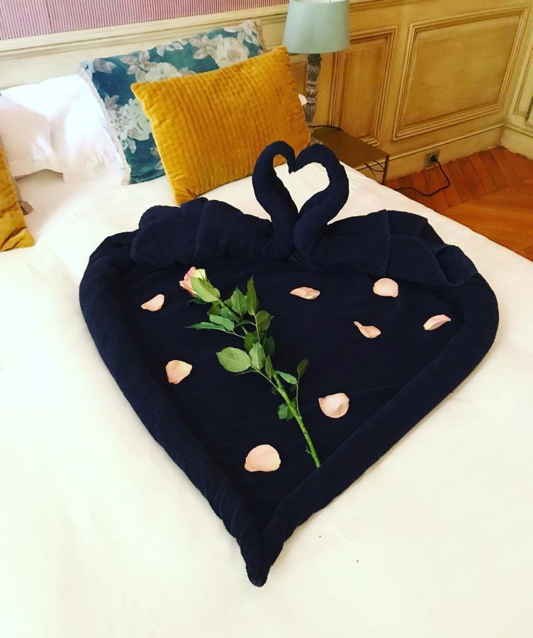 Le Domaine De Barbizon Hotel Saint-Martin-en-Biere ภายนอก รูปภาพ