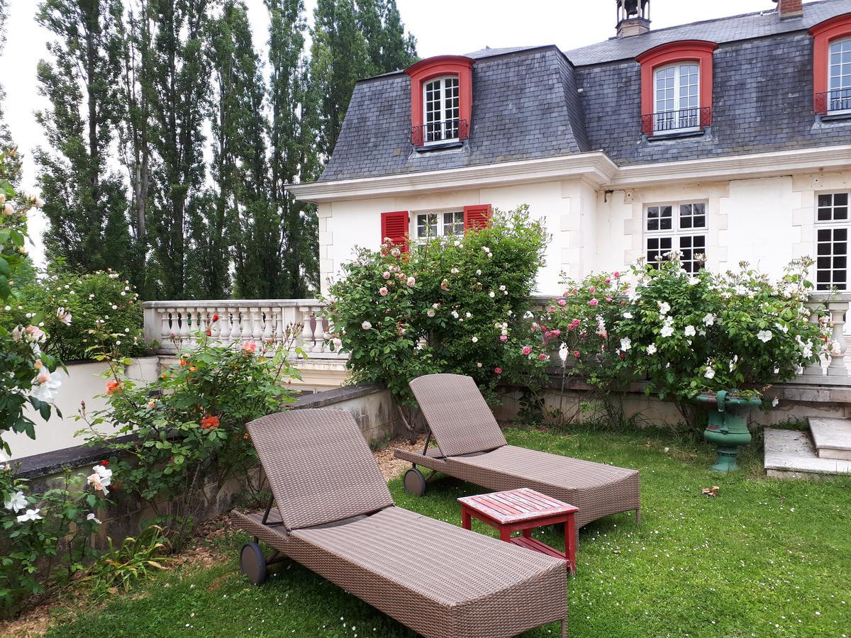Le Domaine De Barbizon Hotel Saint-Martin-en-Biere ภายนอก รูปภาพ